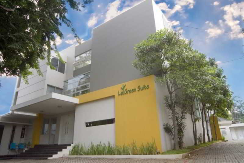 Legreen Suite Pejompongan Jakarta Exterior foto